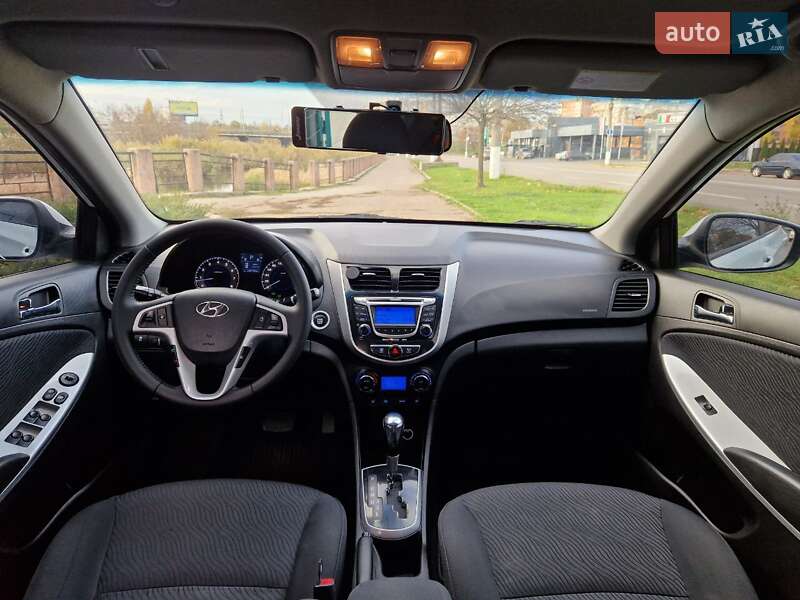 Седан Hyundai Accent 2011 в Кропивницком