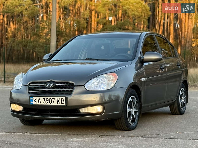 Седан Hyundai Accent 2008 в Киеве