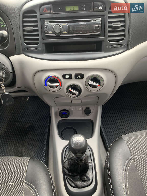 Седан Hyundai Accent 2008 в Полтаві фото 24 Седан Hyundai Accent 2008 в Полтаві