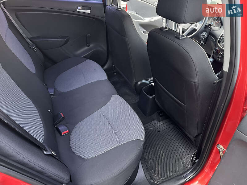 Седан Hyundai Accent 2011 в Киеве фото 25 Седан Hyundai Accent 2011 в Киеве