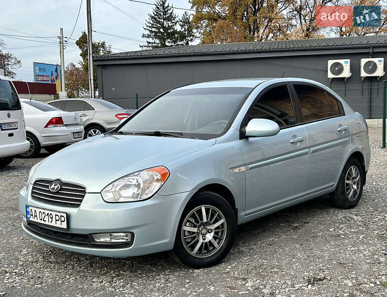 Седан Hyundai Accent 2008 в Прилуках