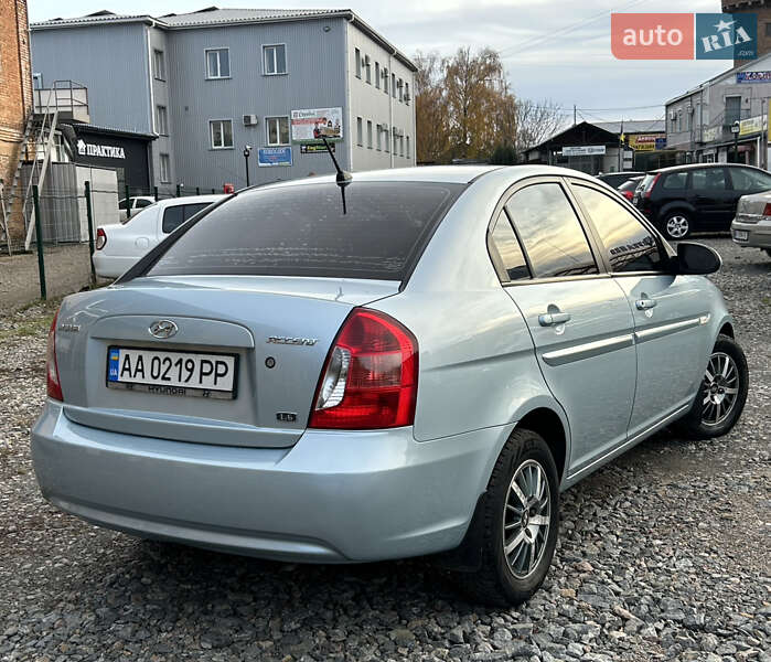 Седан Hyundai Accent 2008 в Прилуках
