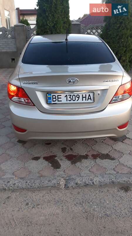 Седан Hyundai Accent 2013 в Николаеве фото 4 Седан Hyundai Accent 2013 в Николаеве