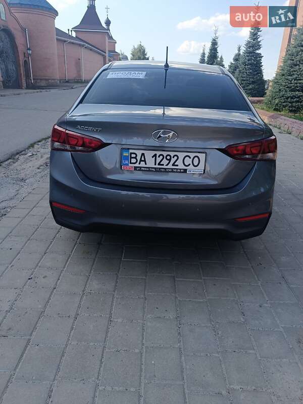Седан Hyundai Accent 2017 в Киеве