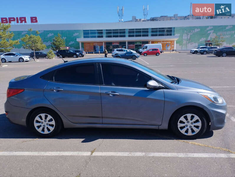 Седан Hyundai Accent 2016 в Миколаєві