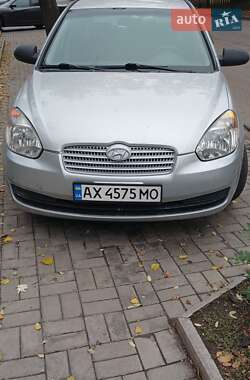 Седан Hyundai Accent 2010 в Нікополі