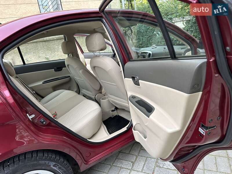 Седан Hyundai Accent 2008 в Николаеве