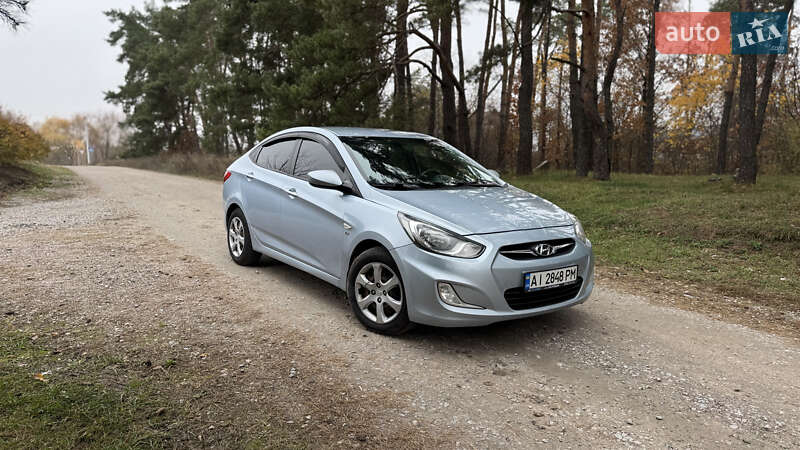 Седан Hyundai Accent 2011 в Василькові