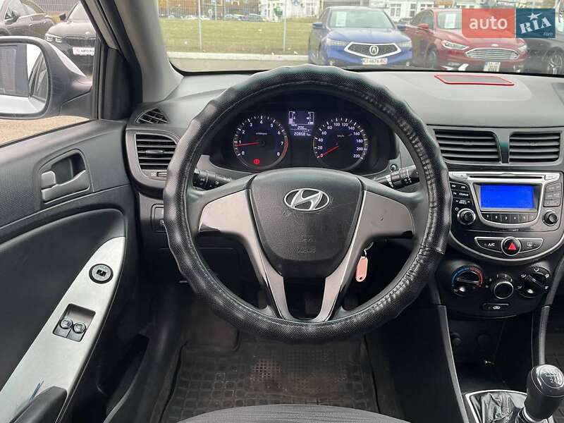Седан Hyundai Accent 2018 в Киеве фото 13 Седан Hyundai Accent 2018 в Киеве