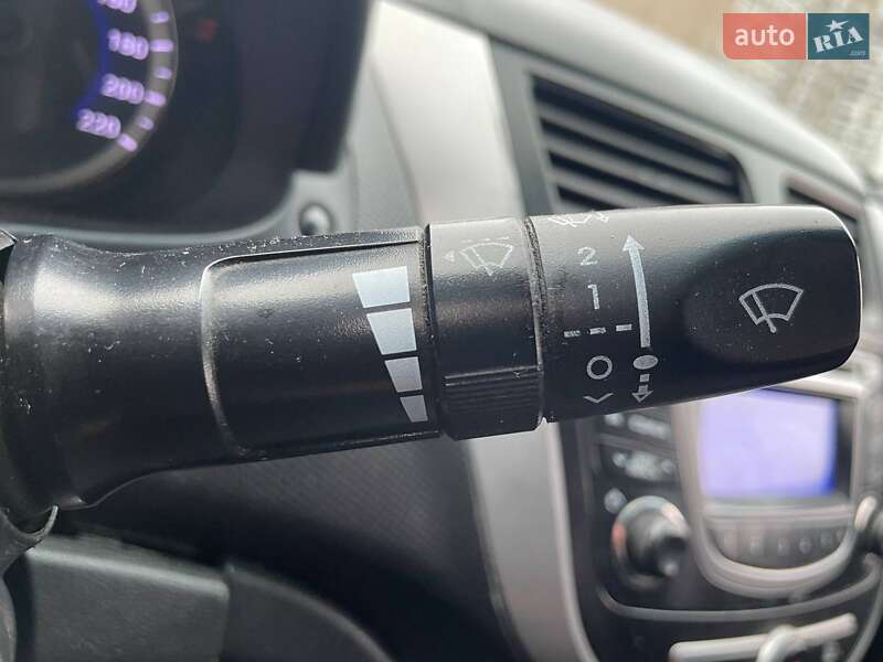 Седан Hyundai Accent 2018 в Киеве фото 20 Седан Hyundai Accent 2018 в Киеве