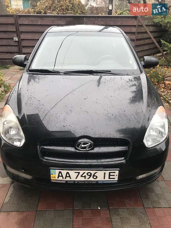 Хетчбек Hyundai Accent 2008 в Києві фото Хетчбек Hyundai Accent 2008 в Києві