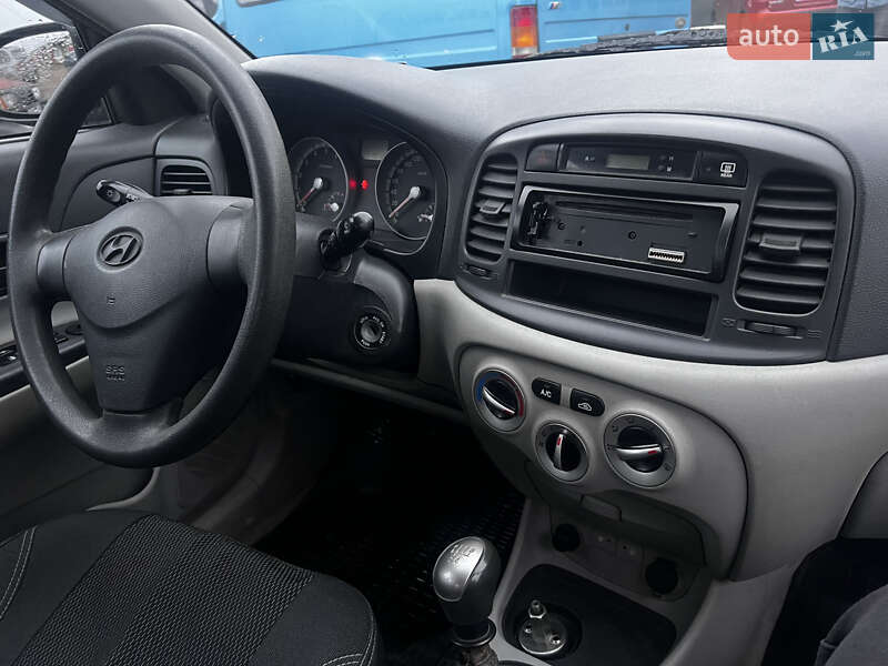 Седан Hyundai Accent 2008 в Чернигове фото 5 Седан Hyundai Accent 2008 в Чернигове