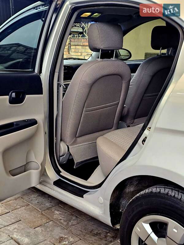 Седан Hyundai Accent 2007 в Днепре