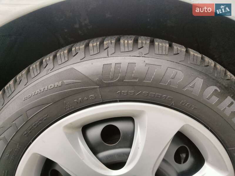 Седан Hyundai Accent 2011 в Киеве фото 12 Седан Hyundai Accent 2011 в Киеве