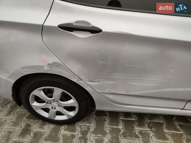 Седан Hyundai Accent 2011 в Киеве фото 13 Седан Hyundai Accent 2011 в Киеве