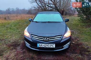 Седан Hyundai Accent 2016 в Краснограде
