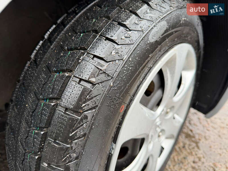 Седан Hyundai Accent 2011 в Сумах