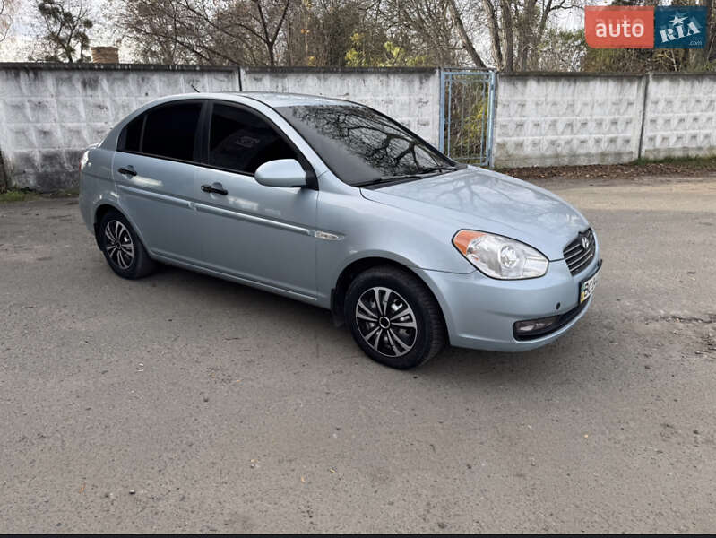 Седан Hyundai Accent 2008 в Чернівцях