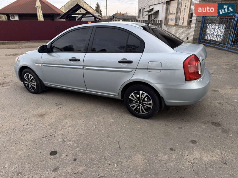 Седан Hyundai Accent 2008 в Чернівцях