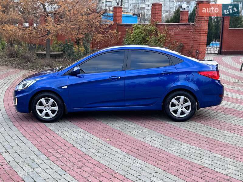 Седан Hyundai Accent 2012 в Запорожье