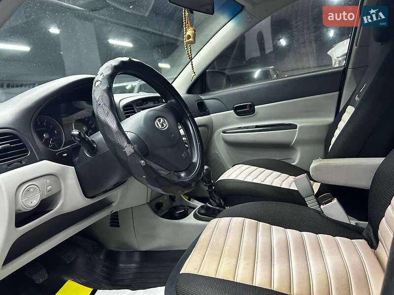 Седан Hyundai Accent 2008 в Черновцах фото 9 Седан Hyundai Accent 2008 в Черновцах
