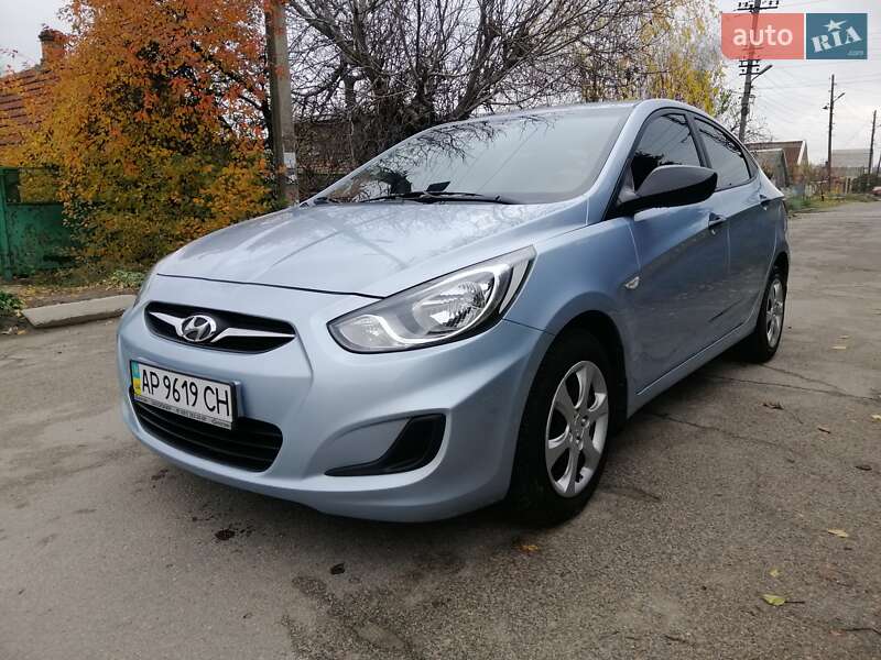Седан Hyundai Accent 2012 в Запоріжжі