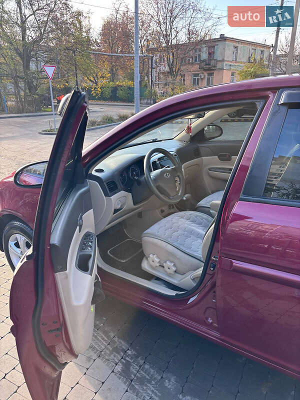 Седан Hyundai Accent 2007 в Одессе