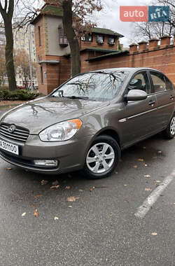 Седан Hyundai Accent 2008 в Києві