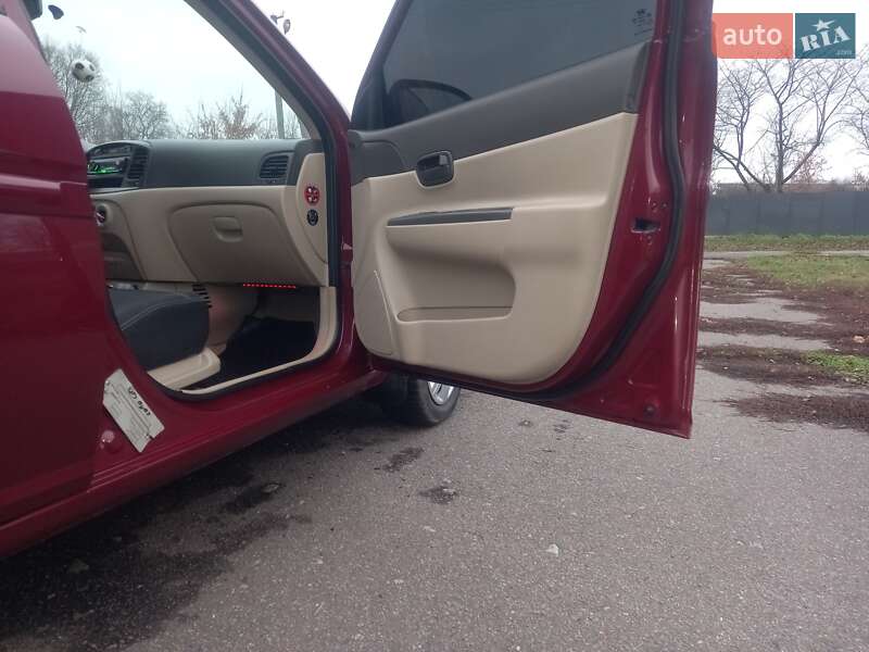 Седан Hyundai Accent 2007 в Сребном фото 13 Седан Hyundai Accent 2007 в Сребном