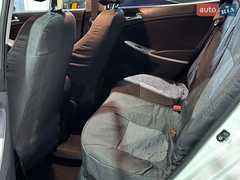 Седан Hyundai Accent 2011 в Одесі фото 10 Седан Hyundai Accent 2011 в Одесі