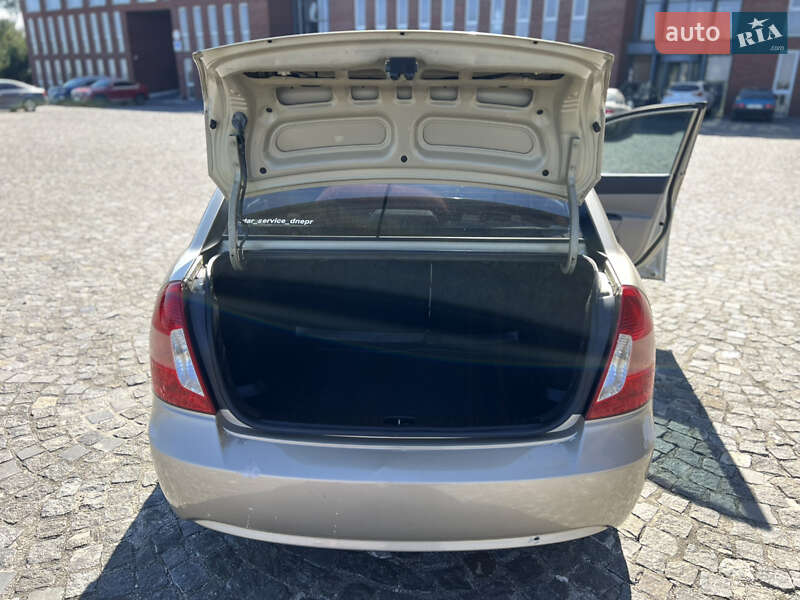 Седан Hyundai Accent 2008 в Дніпрі