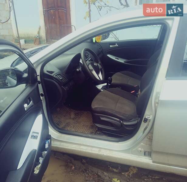 Седан Hyundai Accent 2012 в Кривом Озере фото 6 Седан Hyundai Accent 2012 в Кривом Озере