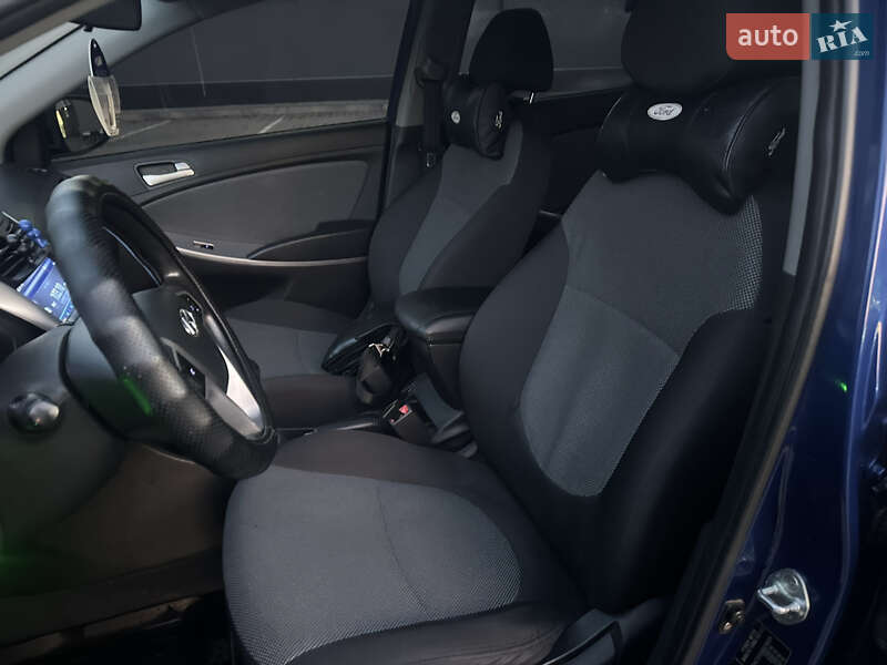 Седан Hyundai Accent 2013 в Хмельницькому фото 5 Седан Hyundai Accent 2013 в Хмельницькому