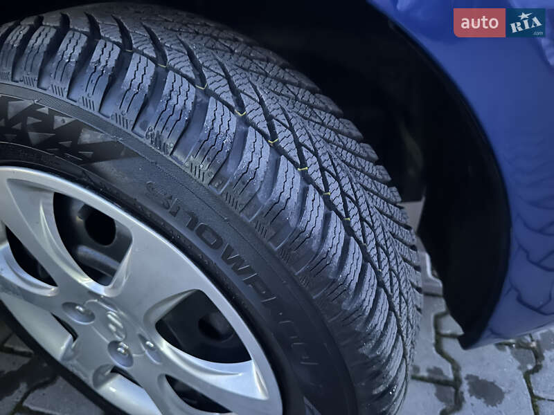 Седан Hyundai Accent 2013 в Хмельницькому фото 19 Седан Hyundai Accent 2013 в Хмельницькому