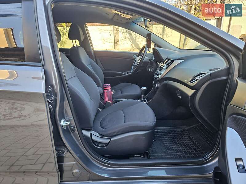 Седан Hyundai Accent 2016 в Одессе фото 37 Седан Hyundai Accent 2016 в Одессе