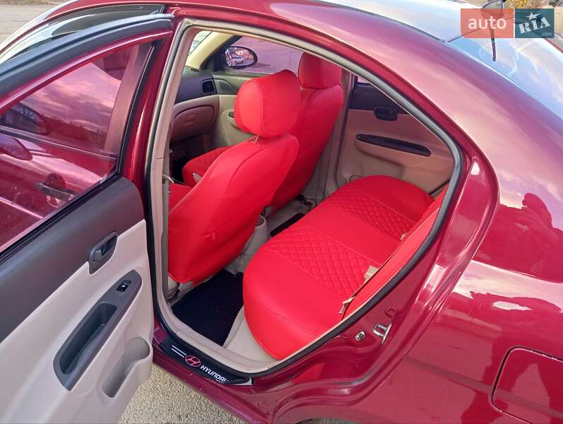 Седан Hyundai Accent 2006 в Дніпрі