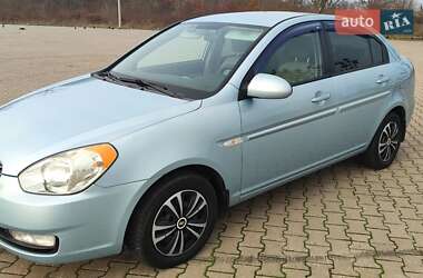 Седан Hyundai Accent 2008 в Чернівцях