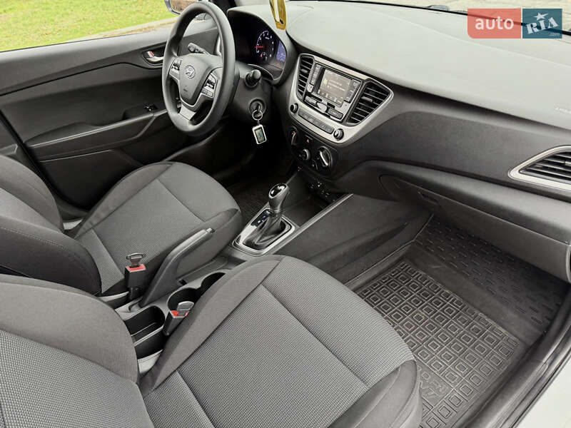 Седан Hyundai Accent 2017 в Дніпрі фото 22 Седан Hyundai Accent 2017 в Дніпрі