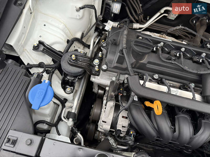 Седан Hyundai Accent 2017 в Дніпрі фото 31 Седан Hyundai Accent 2017 в Дніпрі