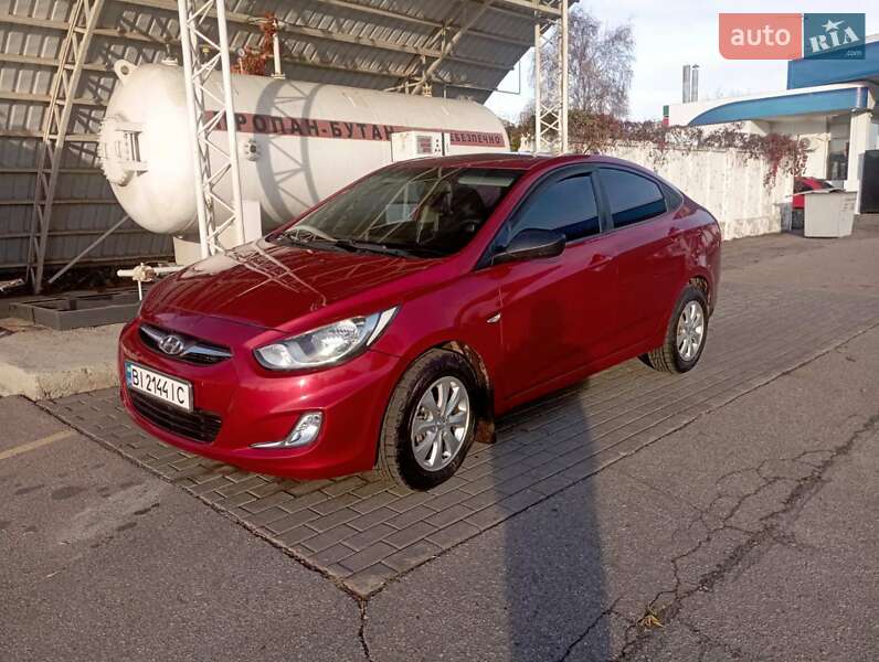 Седан Hyundai Accent 2011 в Полтаве фото 13 Седан Hyundai Accent 2011 в Полтаве