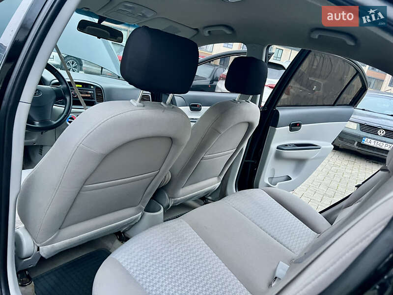Седан Hyundai Accent 2008 в Житомире