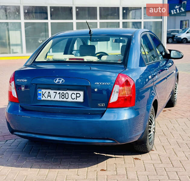 Седан Hyundai Accent 2008 в Ровно