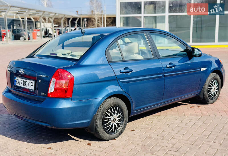 Седан Hyundai Accent 2008 в Ровно