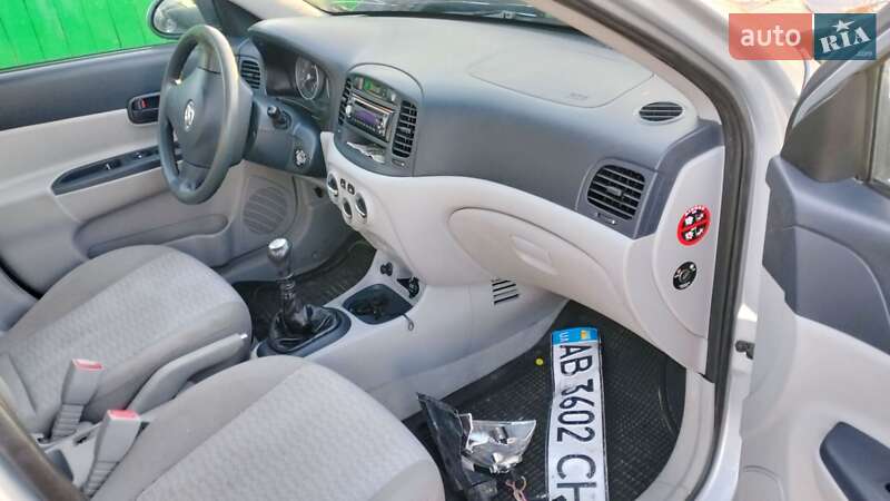 Хэтчбек Hyundai Accent 2007 в Виннице