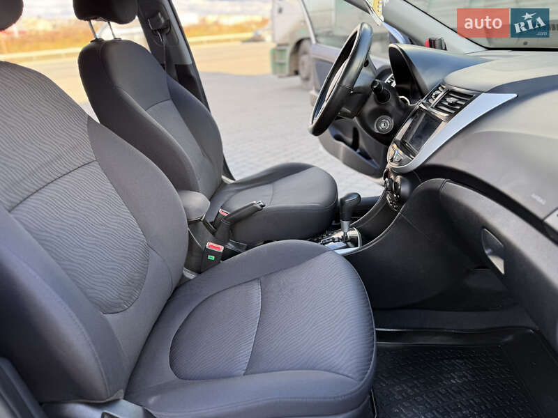 Седан Hyundai Accent 2011 в Тернополе фото 22 Седан Hyundai Accent 2011 в Тернополе