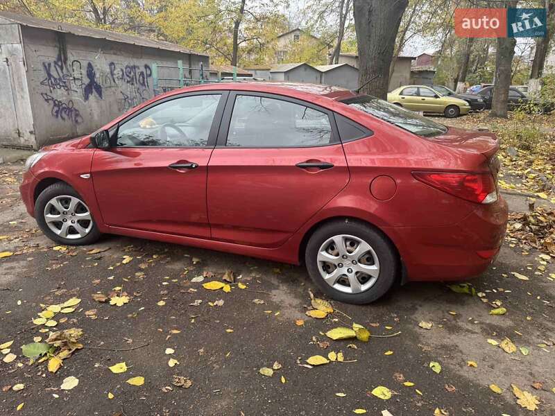 Седан Hyundai Accent 2012 в Одессе фото 3 Седан Hyundai Accent 2012 в Одессе