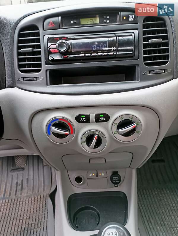 Седан Hyundai Accent 2008 в Первомайске фото 4 Седан Hyundai Accent 2008 в Первомайске