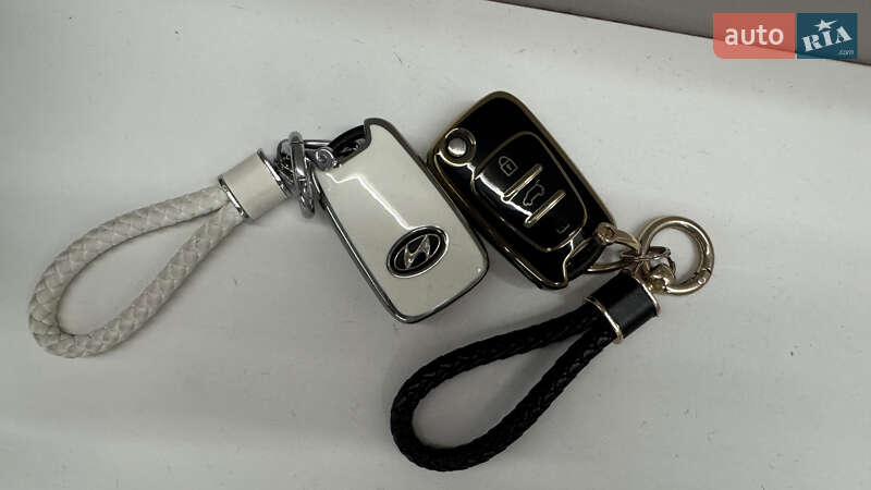 Седан Hyundai Accent 2012 в Василькове