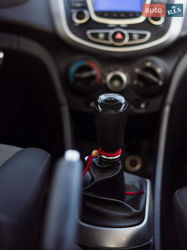 Седан Hyundai Accent 2013 в Белгороде-Днестровском фото 10 Седан Hyundai Accent 2013 в Белгороде-Днестровском