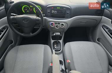 Седан Hyundai Accent 2008 в Запорожье